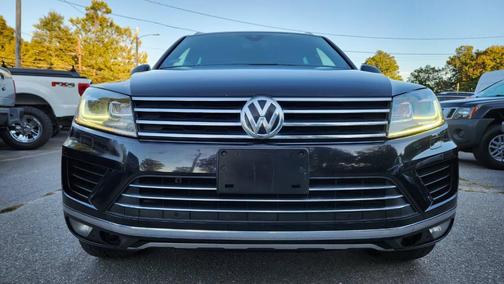 2017 Volkswagen Touareg V6 Wolfsburg Edition