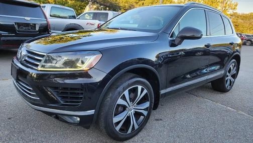 2017 Volkswagen Touareg V6 Wolfsburg Edition