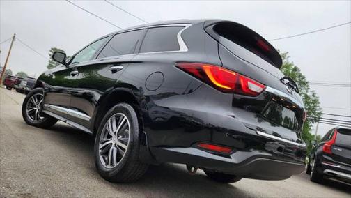 2016 INFINITI QX60 Base
