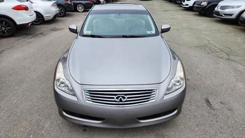 2009 INFINITI G37x Base