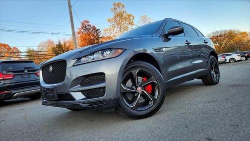 2017 Jaguar F-PACE 35t Premium