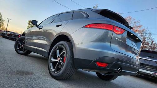 2017 Jaguar F-PACE 35t Premium