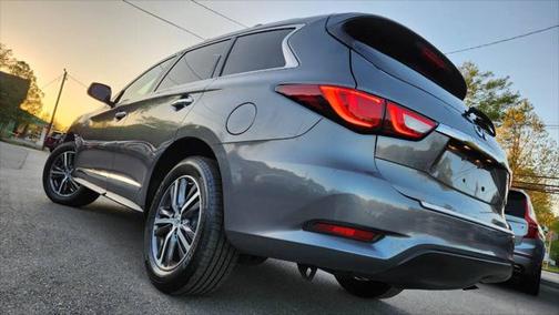 2018 INFINITI QX60 Base