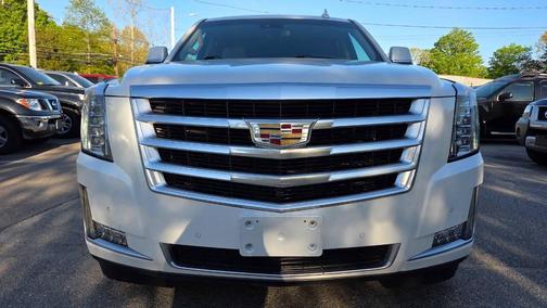 Crystal White Tricoat 2017 Cadillac Escalade Luxury