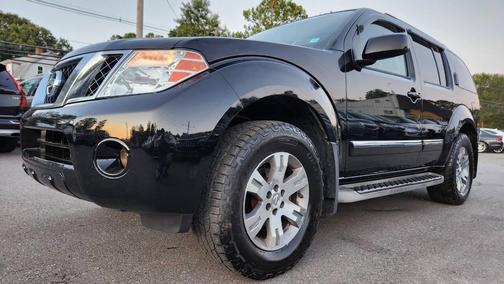 2011 Nissan Pathfinder Silver