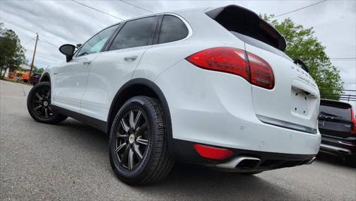 2012 Porsche Cayenne Hybrid S