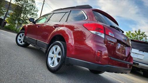 2013 Subaru Outback 2.5i Premium