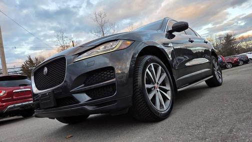2017 Jaguar F-PACE 35t Prestige