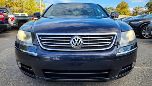 2005 Volkswagen Phaeton V8