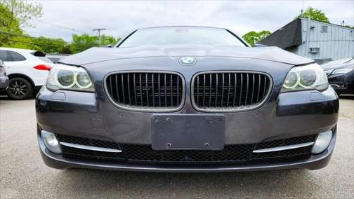 2011 BMW 550 xDrive