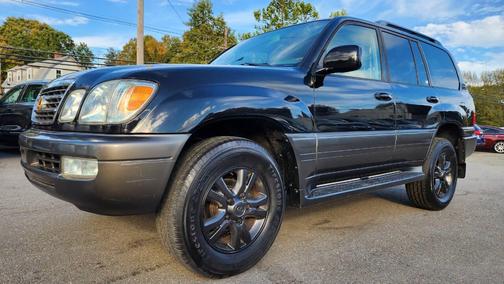 2004 Lexus LX 470 Base