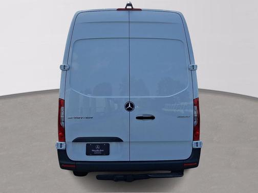 Arctic White - 9147 2026 Mercedes-Benz Sprinter 2500 Cargo 170 WB