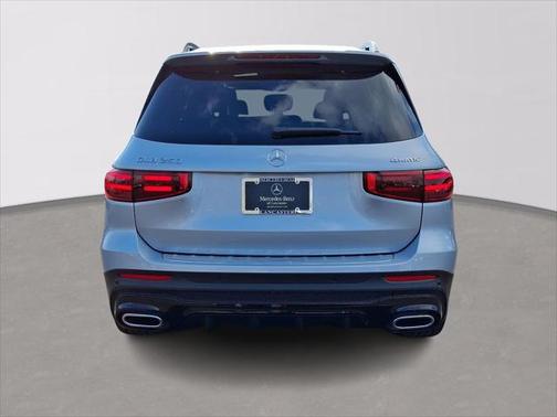2025 Mercedes-Benz GLB 250 4MATIC