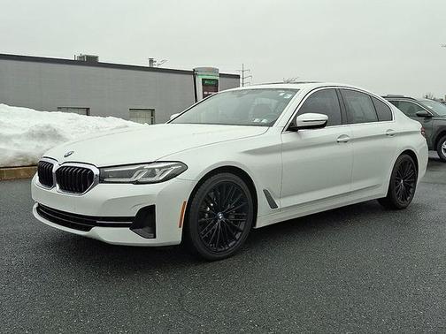 Mineral White Metallic 2022 BMW 530 i xDrive