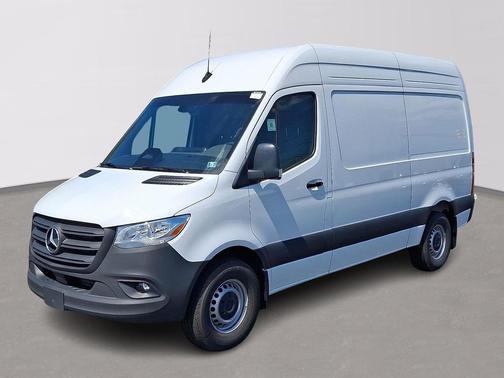Arctic White 2025 Mercedes-Benz Sprinter 2500 Standard Roof