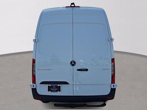 2025 Mercedes-Benz Sprinter 2500 Standard Roof