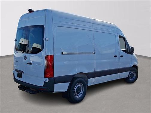 2025 Mercedes-Benz Sprinter 2500 Standard Roof