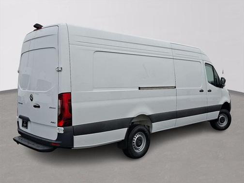 2025 Mercedes-Benz Sprinter 2500 High Roof