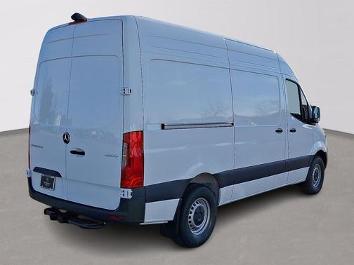 2026 Mercedes-Benz Sprinter 2500 Cargo 144 WB