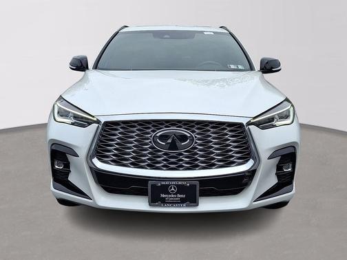 Radiant White 2024 INFINITI QX55 LUXE