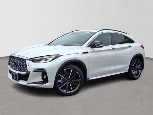 Radiant White 2024 INFINITI QX55 LUXE