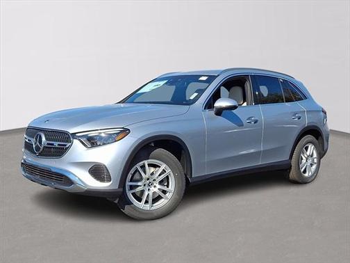 2025 Mercedes-Benz GLC 300 4MATIC
