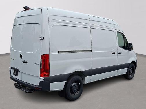 Arctic White - 9147 2024 Mercedes-Benz Sprinter 2500 Standard Roof