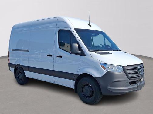 2025 Mercedes-Benz Sprinter 2500 Standard Roof