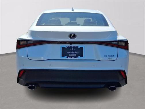 2022 Lexus IS 300 Base