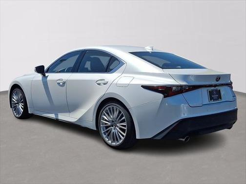 2022 Lexus IS 300 Base