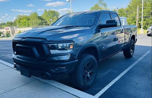 Granite Crystal Metallic Clearcoat 2019 RAM 1500 Rebel
