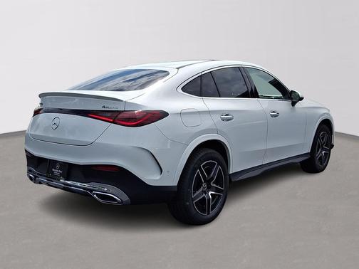Polar White - 149 2026 Mercedes-Benz GLC 300 4MATIC Coupe