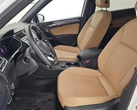 2024 Volkswagen Tiguan 2.0T SE R-Line Black 4MOTION