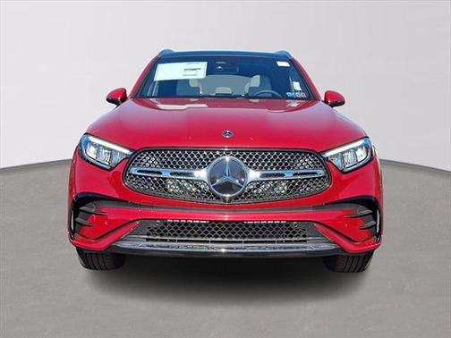 2025 Mercedes-Benz GLC 300 4MATIC