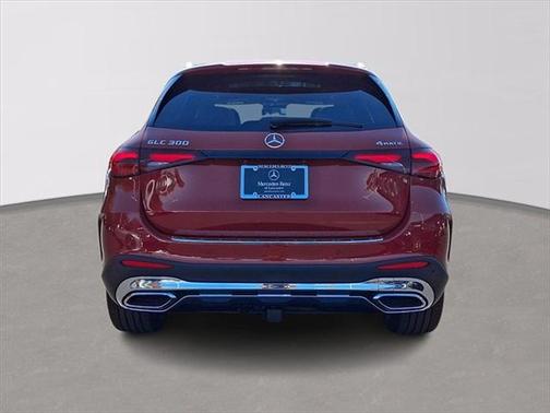 2025 Mercedes-Benz GLC 300 4MATIC
