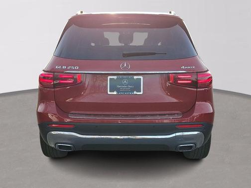 2026 Mercedes-Benz GLB 250 4MATIC