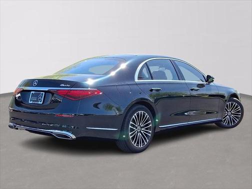 2022 Mercedes-Benz S-Class 4MATIC