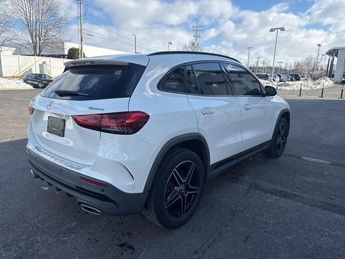 2022 Mercedes-Benz GLA 250 4MATIC
