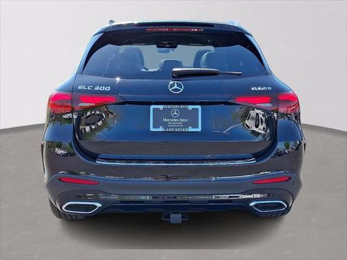 2025 Mercedes-Benz GLC 300 4MATIC