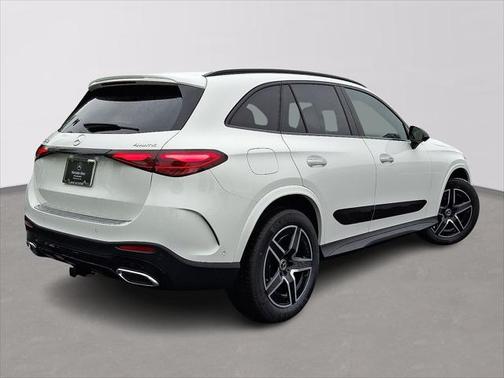 2025 Mercedes-Benz GLC 300 4MATIC