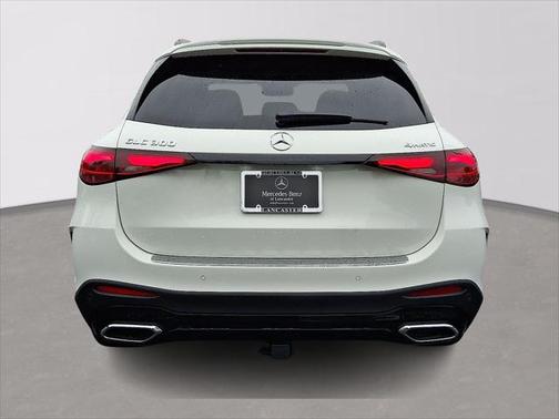 2025 Mercedes-Benz GLC 300 4MATIC