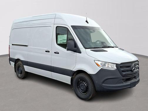 2025 Mercedes-Benz Sprinter 2500 Standard Roof