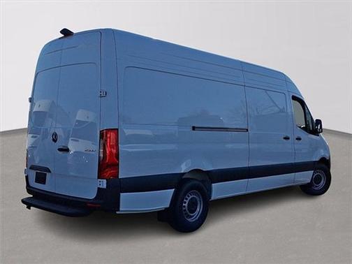 2025 Mercedes-Benz Sprinter 2500 High Roof