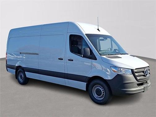2025 Mercedes-Benz Sprinter 2500 High Roof