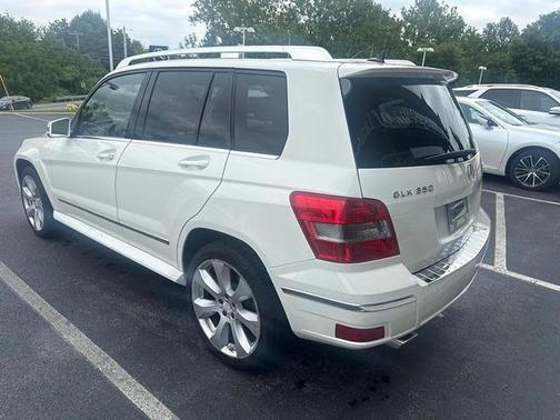 Arctic White 2010 Mercedes-Benz GLK-Class GLK 350 4MATIC
