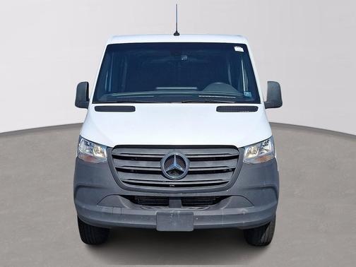 2020 Mercedes-Benz Sprinter 2500 Cargo 144 WB