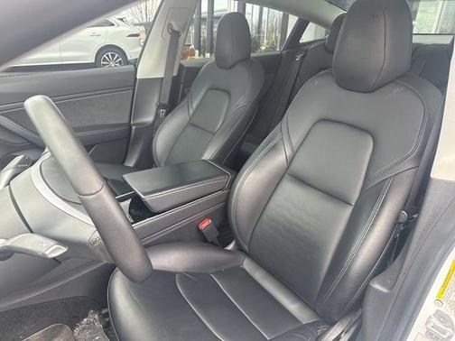 2019 Tesla Model 3 Performance