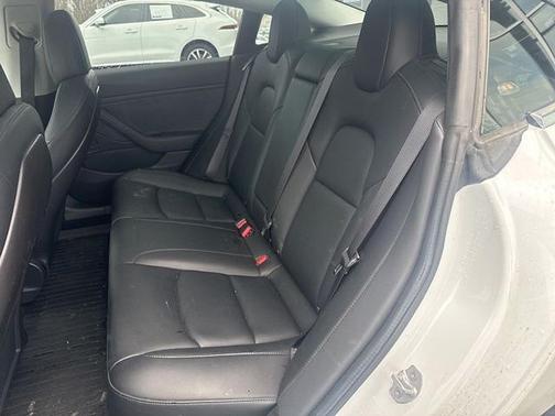 2019 Tesla Model 3 Performance