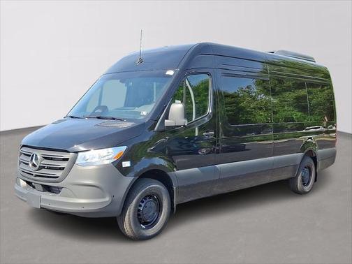 2025 Mercedes-Benz Sprinter 2500 High Roof