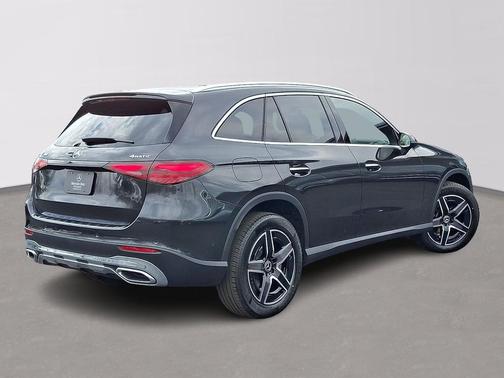 Graphite Grey Metallic - 831 2026 Mercedes-Benz GLC 300 4MATIC